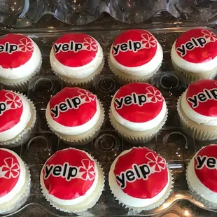 Amazing cupcakes for Yelp event!