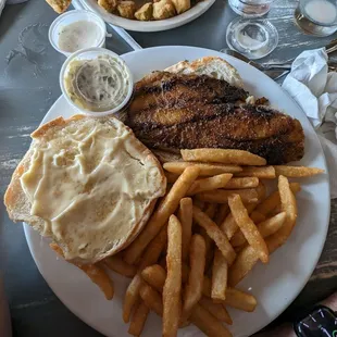 Grouper (blackened) sandwich