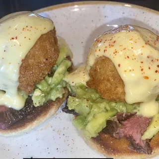 Stek & Egg Benedict