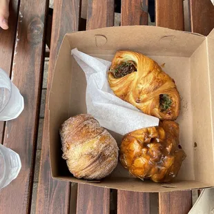 Monkey bread, morning bun