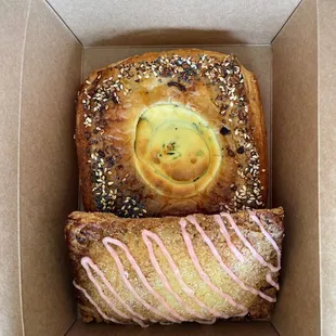 Everything Bagel Croissant