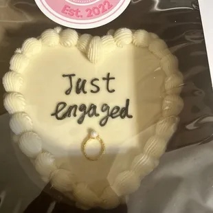 dessert, food