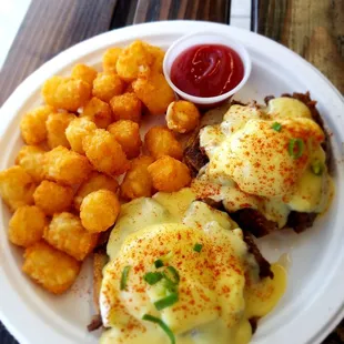 Kalbi eggs benedict, yummy