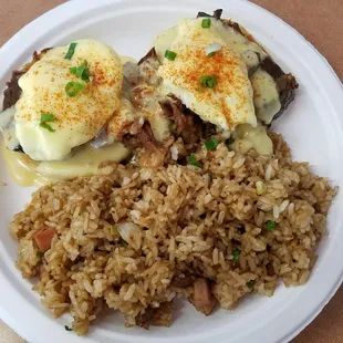 This is what I ordered at Button up Cafe, the Eggs Benne Kalbi