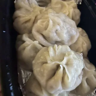 buuz (steamed dumpling)