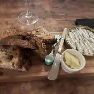 killing it with the Conservas ( tinned fish)