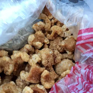 Fried pig skin