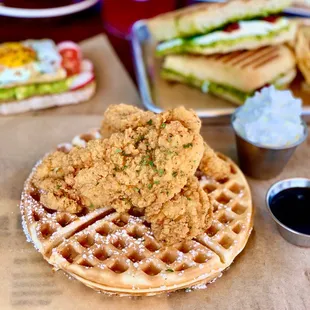 Chicken n&apos; Waffles Instagram.com/recipeswithrach