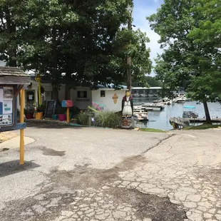 The cafe is right next to the marina &amp; boat ramp.