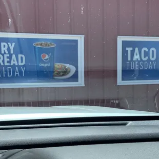 Buzzy&apos;s Drive-In