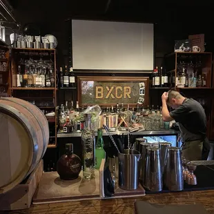 Bar
