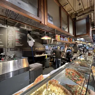 sushi and sashimi, interior