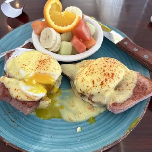 Eggs Benedict