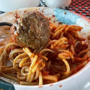 Enjoying my spaghetti and meatball at the park.