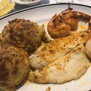 Broiled Seafood Platter