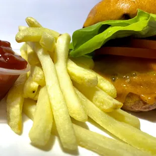 6 oz burger with fries