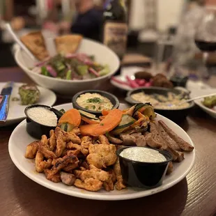 Mixed shawarma and a to-die-for garlic/oil emulsion