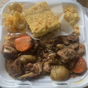 Brown stew chicken with Double Mac and cornbread