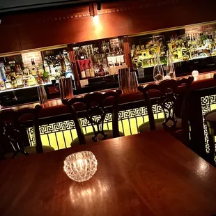 The lighting at the bar...
