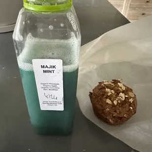 Majik Mint Juice and Morning Glory Muffin