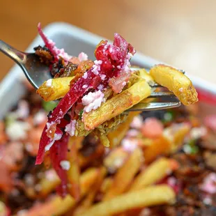 BYRDIE&apos;S LOADED FRIES