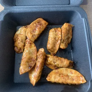 Spicy pork wontons