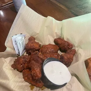 Medium boneless wings