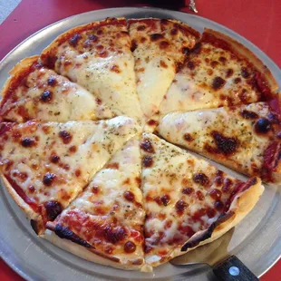 Delish! Cheese pizza