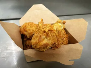 Fat Moe's Pizza & Wings