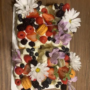 Berry Chantilly Cake