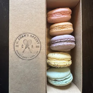 Variety pack of macaroons