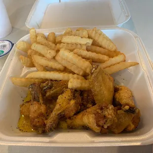 10 piece lemon pepper wings with fries.