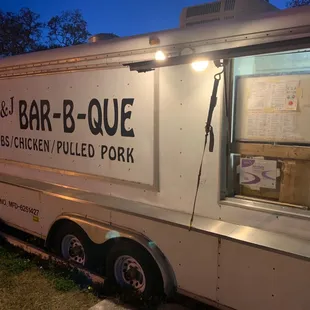 Food truck/trailer