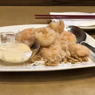 Glazed Walnut Prawns Rice Plate