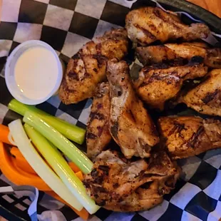 10'20'2021 C &amp; R Wings (Old Bay)