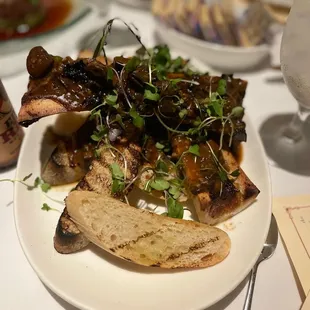 Bone marrow escargot