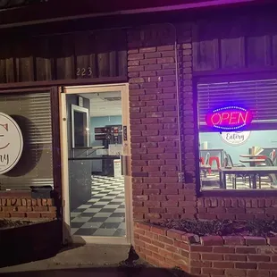 the entrance to the restaurant