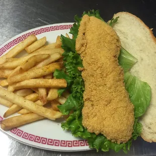 Fish po boy