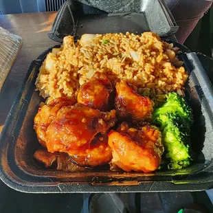 Chicken fried rice and General Chicken  Great everytime
