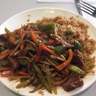 Szechuan Beef w chicken fried rice. Nothing too special but well worth$5.50.