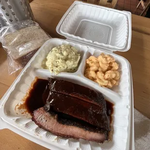 Pork Ribs Lunch Plate with Potato Salad &amp; Macaroni and Cheese