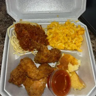 3pc Fried Chicken dinner.