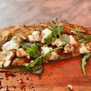 Humboldt fog goat cheese fig rocket flat bread