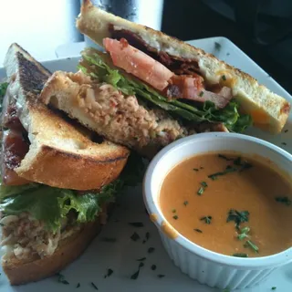 lobster & fontina blt