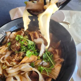 ChongQing style roast beef noodles