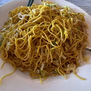 Stir Fried Chicken Noodles