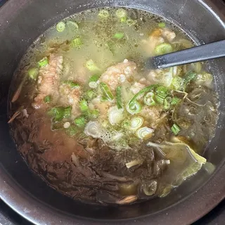 Shredded Pork with Fermented Vegetable Noodles