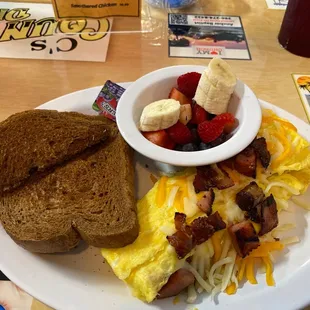 Meat omelette with wheat toast and fruit cup