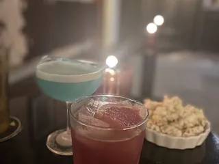 Raffael's Silver Cloud Lounge Club