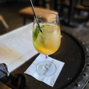 White Sangria (HH)
